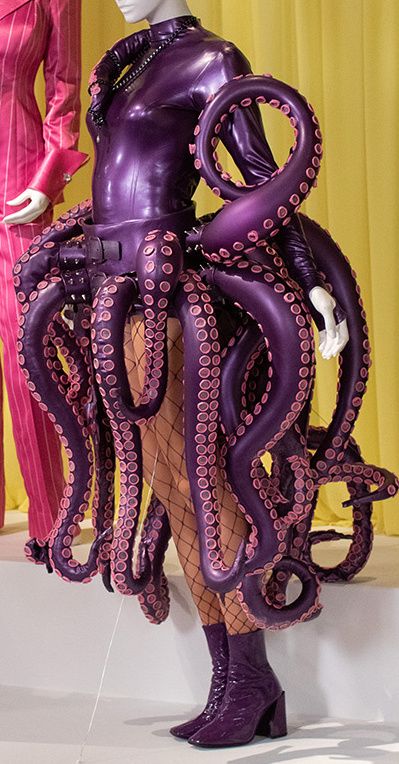 Octopus Costume, Mermaid Parade, Best Costume Design, Unfortunate Events, A Series Of Unfortunate Events, Weird Fashion, Fantasy Clothing, Fantasy Fashion, Cool Costumes