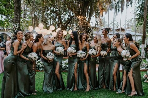 Jasmin Tookes, Best Bridesmaid Dresses, Bridesmaid Poses, Secret Garden Wedding, Sage Dress, Jasmine Tookes, Zuhair Murad, Quito, Long Bridesmaid Dresses