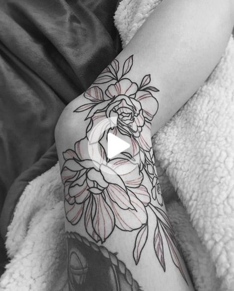 Tattoo On Knee, Line Floral Tattoo, Fine Line Floral Tattoo, Fine Line Floral, Tattoo Calf, Tattoo Knee, Tattoo Floral, Tattoos Men, Tattoo Leg