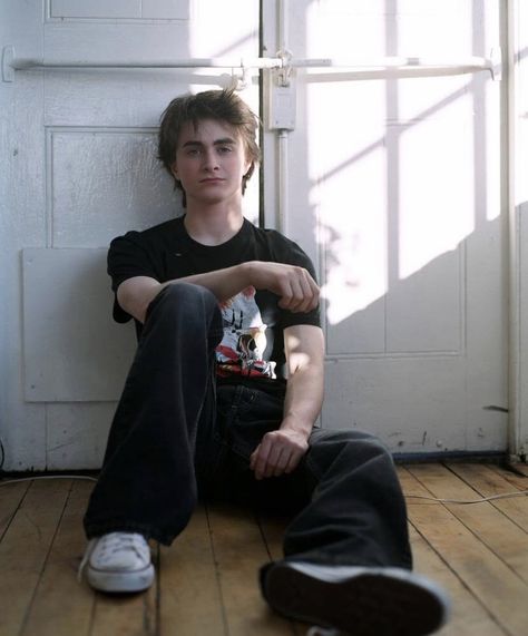 Daniel Radcliffe Photoshoot, Harry Potter Poa, Hery Potter, Young Harry Potter, Dan Radcliffe, Harry Potter Daniel Radcliffe, Daniel Radcliffe Harry Potter, Buku Harry Potter, Daniel 3