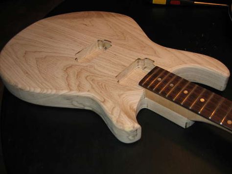 Building a guitar sounds like the raddest freaking project! I think I might try and do this with my little sister someday since she is super into music and building things and so I can use her tools and garage :) Build Your Own Guitar, Luthier Guitar, Best Guitar Players, Guitar Diy, Guitar Kits, Guitar Tips, Guitar Building, Custom Guitar, Custom Guitars