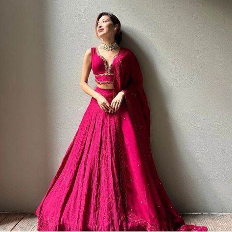 Indiana Outfits, Pink Lengha Choli, Pink Chaniya Choli, Pink Lehenga Choli, Lehenga Choli For Women, Bridesmaid Lehenga, Choli For Women, Model Blouse, Stitched Lehenga