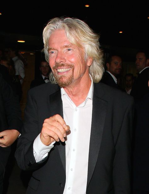 Richard Branson: 'I Never Wear Ties. I Hate Ties.' Fashion Calendar, Fashion Archive, Camp Style, Richard Branson, Business People, All About Fashion, Full Movies, Men's Fashion, Money