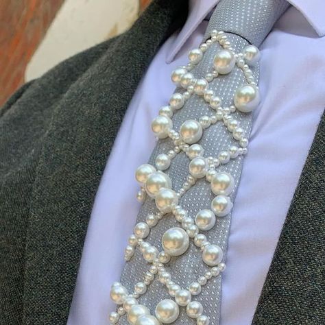 MILA on Instagram: "Hand embroidered tie with pearl details ✨🌊🐚" Pearls In Clothes, Pearls On Clothes Diy, Clothes With Pearls, Upcycling Ties, Pearls Outfit, Pearl Clothes, Tie Embroidery, Customized Clothes, Pearl Tie