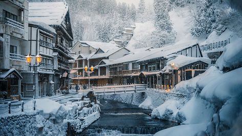 The Essential Guide to Skiing In Japan [2023] - Executive Traveller Snowboarding In Japan, Skiing In Japan, Japan Winter, Sea Of Japan, Best Ski Resorts, Winter Photo, Winter Wallpaper, Rural Landscape, Ancient Cities