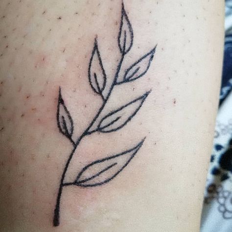 Vine Stick And Poke, Stick And Poke Tattoo Plant, Plant Stick And Poke, Leaf Stick And Poke, Plant Stick, Stick Poke, Stick Poke Tattoo, Stick And Poke Tattoo, Ankle Tattoo Designs