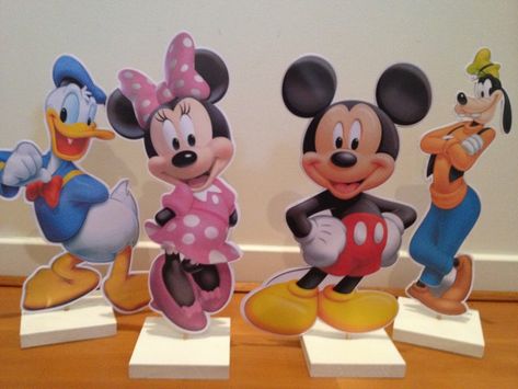 Character Centerpieces Party Ideas, Mickey Mouse And Friends Centerpieces, Mickey Mouse Clubhouse Centerpieces Diy, Mickey Mouse Birthday Centerpieces Diy, Mickey Clubhouse Centerpieces, Mickey Mouse Centerpieces Diy, Diy Mickey Mouse Clubhouse Decorations, Mickey Mouse Centerpiece Ideas, Mickey Mouse Clubhouse Centerpieces