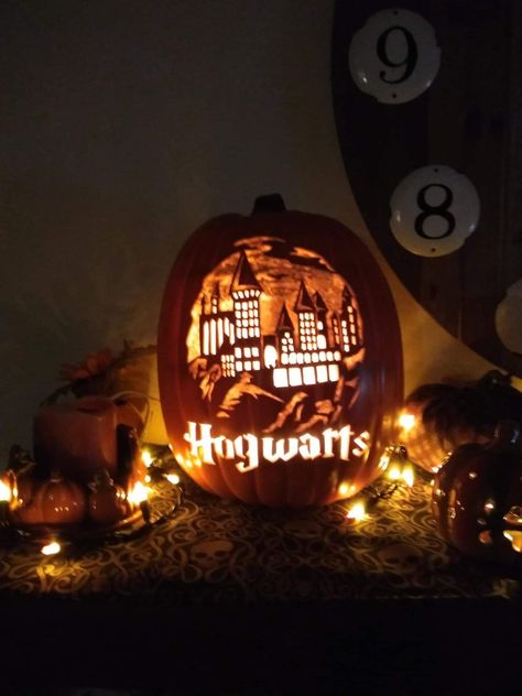 Hogwarts Pumpkin Carving, Hogwarts Pumpkin, Harry Potter Pumpkin Carving, Harry Potter Pumpkin, Pumkin Carving, Us Holidays, Carving Ideas, Abstract Paintings, Holiday Ideas