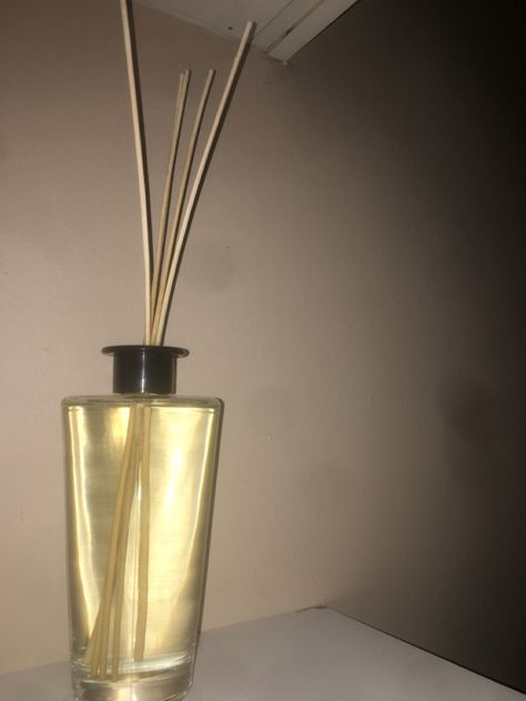 Aesthetic Sun, Christmas 2023, Reed Diffuser, New Room, Sun, Media, Christmas, Quick Saves