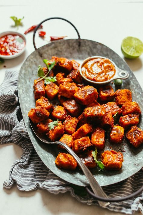 Quick & Easy Peanut Tofu! Ready in 30 minutes, simple methods, BIG flavor! #vegan #glutenfree #peanut #tofu #minimalistbaker #recipe Crispy Peanut Tofu, Wings Photoshoot, Peanut Tofu, Mango Curry, Minimalist Baker, Instant Ramen, Asian Inspired Dishes, Crispy Tofu, Peanut Sauce