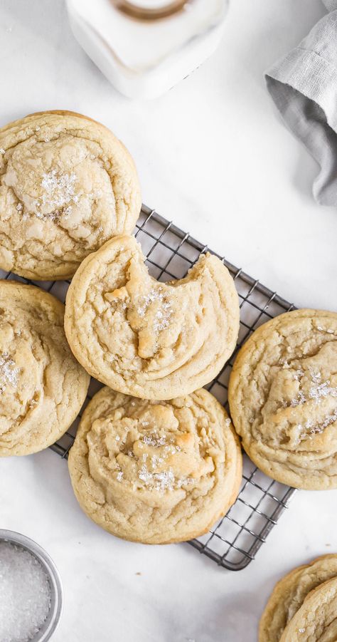 These are the BEST soft and chewy sugar cookies. They are dense, doughy, and HUGE. It's like making bakery-style sugar cookies in your own kitchen. #sugarcookies #softsugarcookies #chewysugarcookies #christmascookies #butternutbakery Soft And Chewy Sugar Cookies, Cookie Bakery, Chewy Sugar Cookies, Best Sugar Cookies, Cake Stuff, Soft Sugar Cookies, Gourmet Cookies, Soft Cookie, Baking Sweets