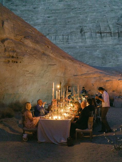 Amangiri Resort Utah Wedding, Utah Desert Wedding, Gothic Desert Wedding, Wedding In Desert, Desert Wedding Inspiration, Desert Wedding Aesthetic, Desert Wedding Colors, Desert Theme Wedding, Amangiri Wedding