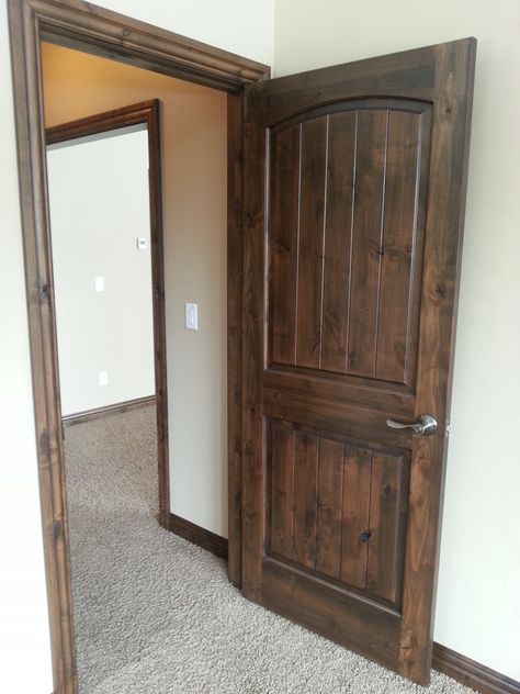 Country Bedroom Doors, Stained Wooden Doors Interior, Wooden Inside Doors, Rustic Farmhouse Doors Interior, Stained Window Trim Ideas Interior, Rustic Bedroom Doors, Wood Stained Interior Doors, Rustic Interior Door, Stained Doors White Trim