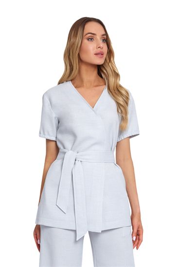 Wraparound tunic B042E Massage Therapist Outfit, House Keeping Uniform, Clinic Uniform, Beauty Salon Uniform Ideas, Therapist Outfit, Housekeeping Uniform, Beauty Uniforms, Sleep Clinic, Spa Uniform