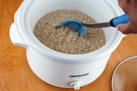 How to Cook Rolled Oats in a Crock-Pot | Livestrong.com Freeze Oatmeal, Oatmeal Crockpot, Crockpot Oatmeal Overnight, Oatmeal Recipes Crockpot, Rolled Oats Recipe, Oatmeal For Breakfast, Crockpot Oatmeal, Slow Cooker Oatmeal, Breakfast Oatmeal