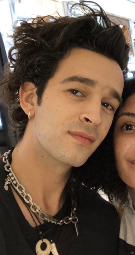 Matty Healy Hair, Ratty Healy, Matty 1975, Rockstar Bf, Matthew Healy, Crush Crush, George Daniel, Matt Healy, Rat Man