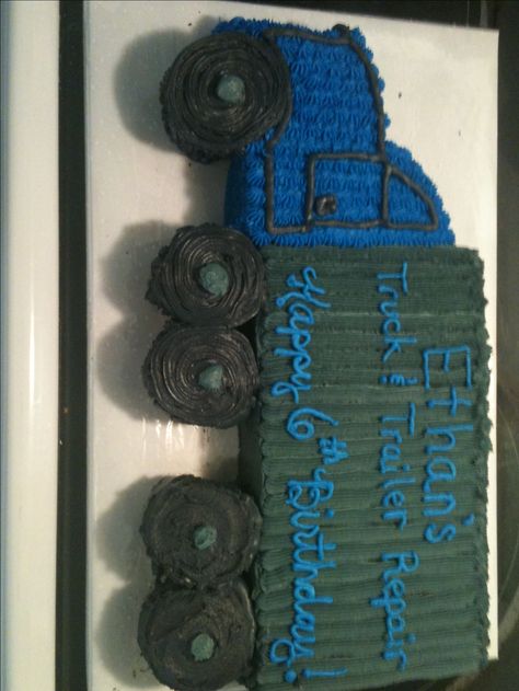 Semi Truck Cake Semi Truck Cupcakes, Semi Cake Truck, Trucker Cake Ideas, Big Truck Cake, Semi Birthday Cake, Semi Birthday Party, Semi Truck Birthday Cake, Semi Truck Birthday Party, Semi Truck Cakes