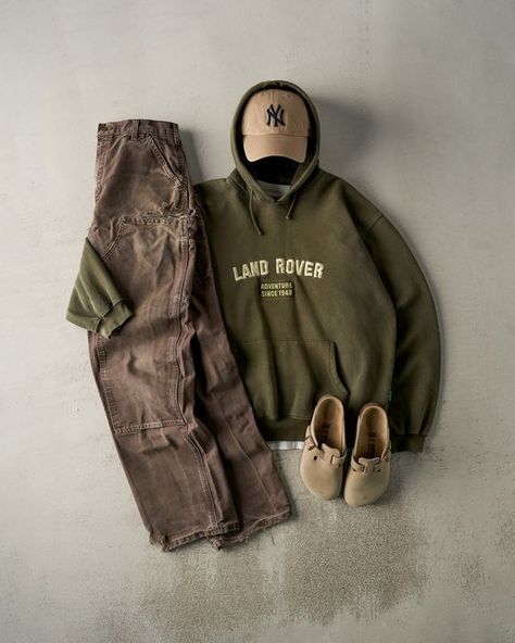 Autumn Streetwear Men, Gronala Guy Outfit, Rebalance Vintage, Green Streetwear, Guys Fashion Casual, Street Style Outfits Men, Street Fashion Men Streetwear, Guys Clothing Styles, Fall Outfits Men