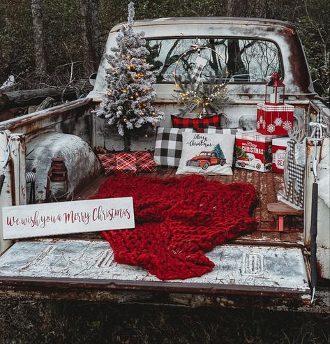 Mini Session Truck Setup Old Ford Truck Christmas Photos, Christmas Tree Truck Photo Shoot, Blue Truck Christmas Photos, Christmas Pictures With Old Truck, Pickup Truck Christmas Photoshoot, White Truck Christmas Photoshoot, Christmas Mini Sessions Truck, Old Truck Christmas Photo Shoot, Back Of Truck Christmas Photos