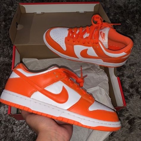 Orange dunks Orange And White Dunks, Jordan Dunks Shoes, Cool Dunks, Nike Dunks Orange, Orange Dunks Outfit, Dunk Orange, Orange Dunks, Shoes Dunks, Dunk Low Orange