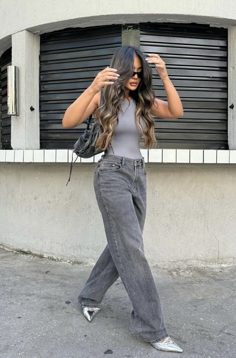 Light Purple Top Outfit, Purple Top Outfit, Outfits Edgy, Moda Jeans, Casual Day Outfits, Spring Fits, Top Outfit, Purple Top, Light Summer