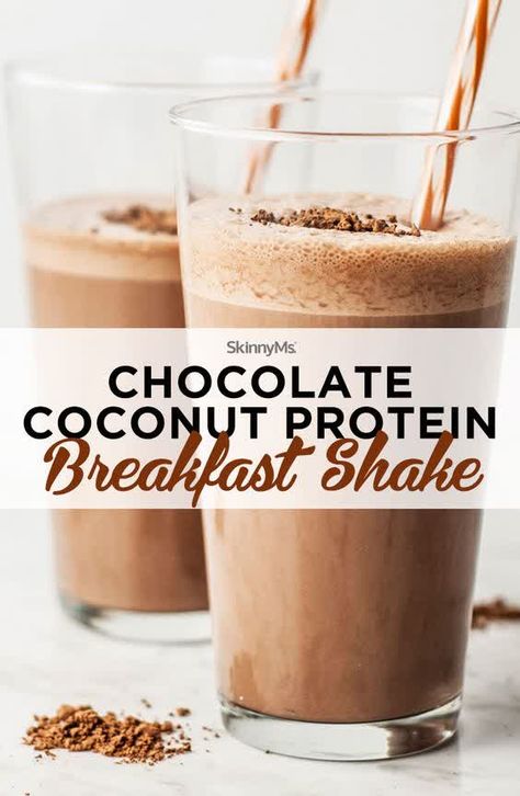 This Chocolate Coconut Protein Breakfast Shake is the perfect way to start your day off right. Or, enjoy it before or after a workout for recovery! Coconut Protein Shake, Recovery Breakfast, Coffee Breakfast Smoothie, Breakfast Shakes Protein, Breakfast Shake, Breakfast Protein, Breakfast Shakes, Coconut Protein, Raspberry Smoothie