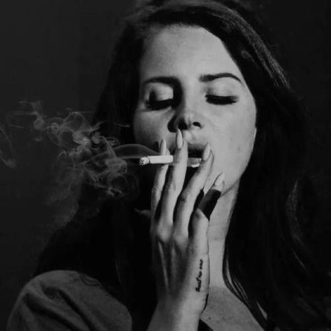 Lana Del Rey Wallpaper, Lana Del Rey Love, Lana Rey, Elizabeth Grant, Brooklyn Baby, Lana Del Ray, 인물 사진, Lana Del Rey, بلاك بينك