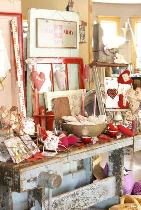 Shabby Chic Valentine's Day Display Valentine Shop Display, Antique Booth Valentine Display, Valentines Day Antique Booth Display, Valentines Retail Display, Valentine Boutique Ideas, Valentines Antique Booth Ideas, Valentine Booth Display Ideas, Valentines Booth Ideas, Valentine Display Ideas Retail