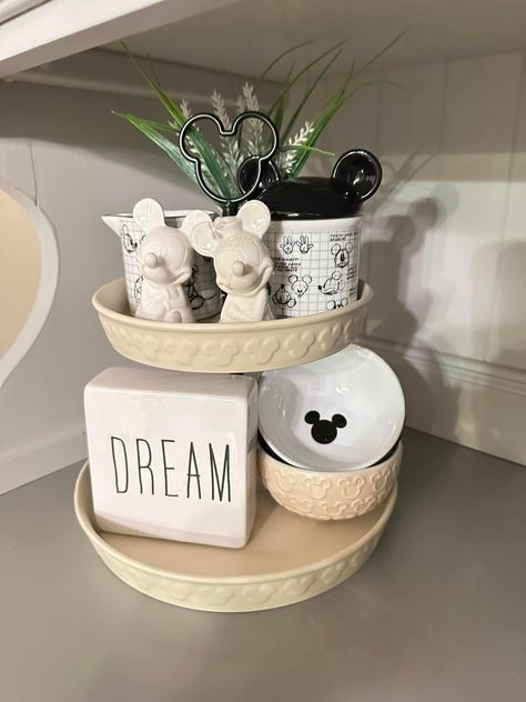 Modern Disney House Decor, Farmhouse Disney Decor, Subtle Disney Home Decor, Mickey Mouse Kitchen Ideas, Mickey Mouse Kitchen Decor, Disney Kitchen Ideas, Disney Bedroom Ideas For Adults, Disney Home Decor Subtle, Subtle Disney Decor