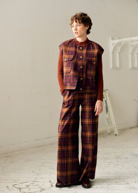 Aldo Trousers - Burgundy and brown check - Wool - Sézane Burgundy And Brown, Pattern Clothes, Plaid Set, Side Stitch, Fall Fit, Checked Trousers, Checked Jacket, Wool Trousers, Check Pattern