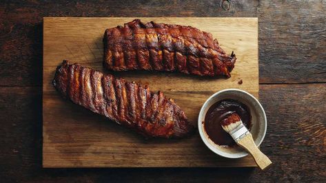 Best Grills for Smoking - Consumer Reports Pork Side Ribs, American Barbecue, Texas Barbecue, Barbecue Restaurant, Smoked Ribs, Barbeque Sauce, Bbq Restaurant, Marinade Recipes, Baby Back Ribs