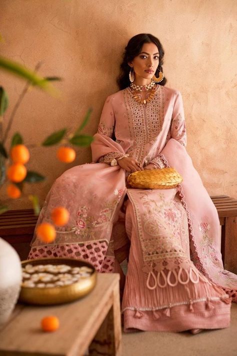 Pakistani Dresses
Pakistani fashion
Pakistani dresses in UAE
UAE fashion Suffuse By Sana Yasir, Pc Sleeve, Latest Pakistani Fashion, Dupatta Top, Lawn Work, Side Extension, Pakistani Clothes Online, Latest Designer Dresses, Pakistani Suits Online