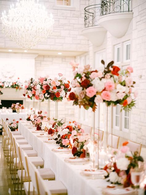 Red Pink And Cream Wedding, Red Pink White Green Wedding, Red White Pink Wedding, Valentine’s Day Wedding, Red And Blush Wedding, Red Pink Wedding, Red And Pink Wedding, Shaadi Decor, Rose Wedding Decorations