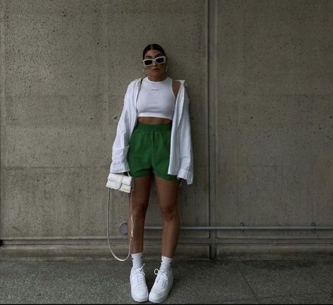 Looks Adidas, Skandinavian Fashion, Looks Street Style, Mode Inspo, Summer Fashion Outfits, Looks Style, Mode Inspiration, Lookbook Outfits, Outfits Casuales