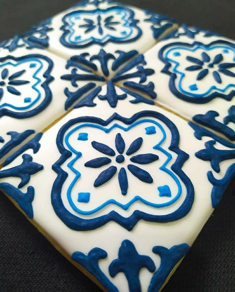 Royal Iced Cookies, Patterned Cake, Blue Cookies, Amazing Food Decoration, Iced Sugar Cookies, Summer Cookies, Sugar Cookie Designs, Baking Business, Fancy Cookies