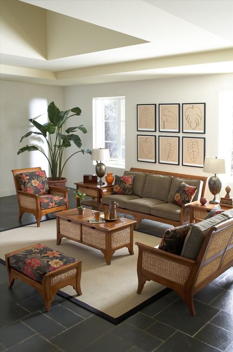 Indian Living Room Design, Comfort Living Room, Indian Living Room, Furnitur Ruang Keluarga, Indian Room Decor, Wooden Sofa Set Designs, India Home Decor, Wooden Sofa Designs, Indian Home Design