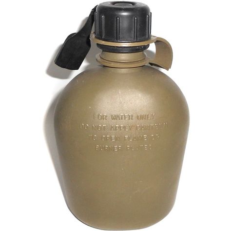 0 Canteen Water Bottle, Water Canteen, Military Army, Us Military, Army Green, Perfume Bottles, Water Bottle, Water, Green