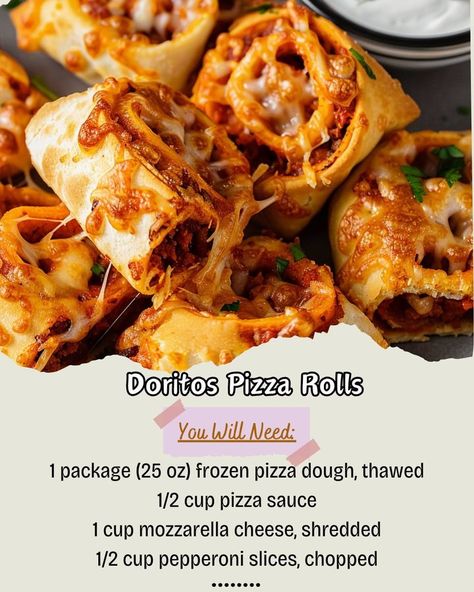 Ingredients: pizza dough, pizza sauce, mozzarella cheese, pepperoni, Doritos, butter.\nInstructions: Preheat oven to 375F. Spread sauce and cheese, roll tightly, cut. Dip in butter and Doritos.\nBake 15-20 min. Serve warm with extra sauce.\nPrep: 20 min, Cook: 20 min, Total: 40 min. Kcal: 250. Servings: 12 rolls.\n#pizzarolls #doritos #snacktime #partyfood #crunchysnacks Doritos Bake, Doritos Pizza, Pizza Rolls Recipe, Pizza Roll Recipe, Easy Quick Dinner, Pepperoni Rolls, Baked Pizza, Dough Pizza, Cheese Roll