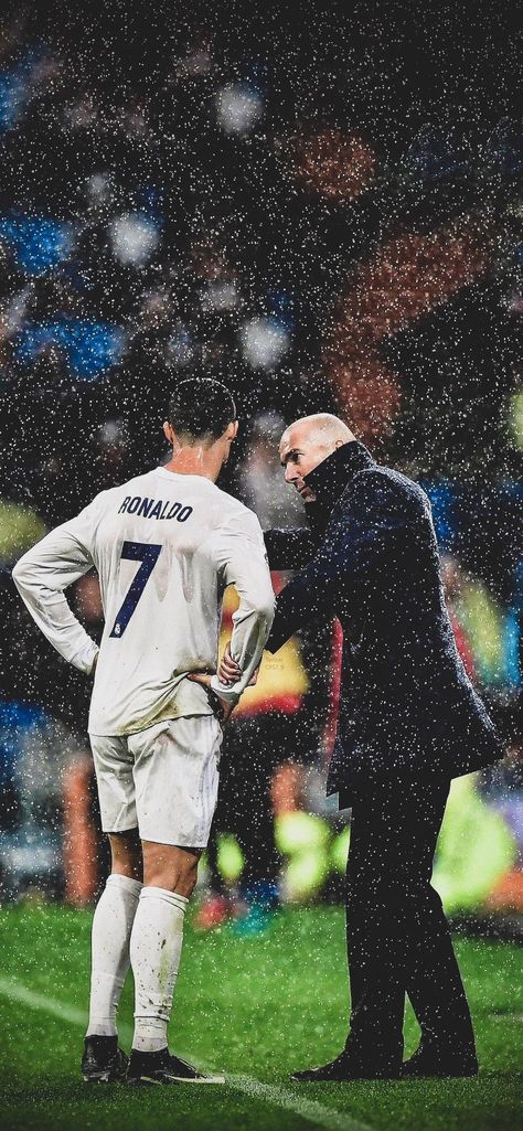 Ronaldo And Zidane, Zidane Wallpaper, Real Madrid Cr7, Cr7 Wallpapers, Cr7 Jr, Inspiration Poster, Ronaldo Real Madrid, Real Madrid Wallpapers, Ronaldo Real