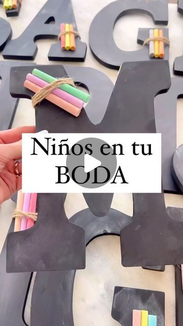 Ideas Para Casamiento, Ideas Boda Originales, Ideas Para Boda, Ideas Casamiento, March 25, Idea Diy, Party Planner, Pita, Wedding Inspo