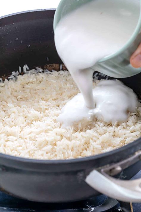 Coconut Cream Rice Recipe, Coconut Rice Stovetop, African Coconut Rice, Thai Coconut Rice Recipe, How To Make Coconut Rice, Sweet Coconut Rice, Easy Coconut Rice, Thai Coconut Rice, Creamy Coconut Rice