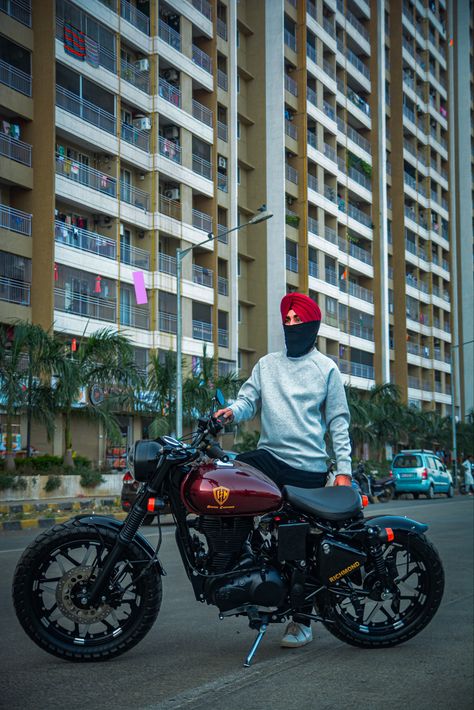 #royalenfield #royalenfieldindia #royalenfieldbullet #bullet #bobber #bobberbrothers #bike #bikelife #modified #modification #custom #accessories #mumbai #oberoicustoms #royalgearbulletaccessoriess #9619782834 Bullet Modified, Old Bullet, Bike Modification, Hayabusa Motorcycle, Royal Enfield India, Black Doberman, Royal Enfield Accessories, Bullet Bike, Bullet Bike Royal Enfield