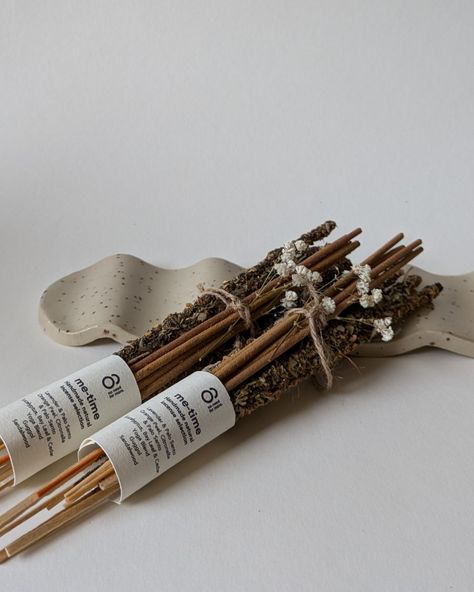 💚 brat summer incense essentials 💚 ✨ slow down ✨ White sage smudge sticks ✨ me-time ✨ Incense bundle with Lavender, Citronella, Orange peel, Eucalyptus, Sandalwood & Palo Santo incense sticks #incense #whitesage #smudge #bratsummer #brat Refill Shop, Sage Smudge Sticks, Incense Packaging, Palo Santo Incense, Brat Summer, White Sage Smudge, Sage Smudge, Smudge Sticks, White Sage