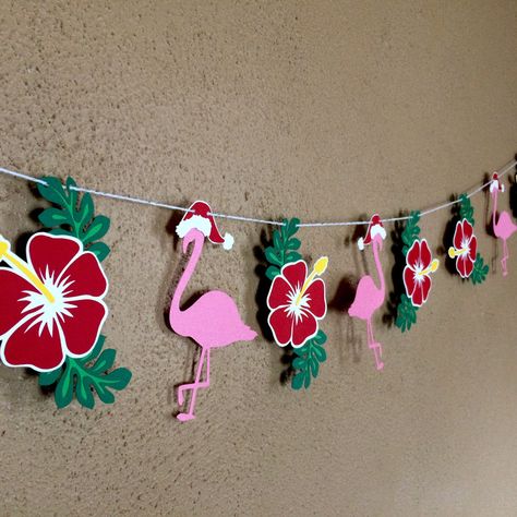 Tropical Hawaiian Christmas Garland, Christmas in July, Hawaii Beach Hibiscus Lei Flamingo Banner, Meli Kalikimaka Holiday Party Banner Terracotta Christmas, Christmas Luau, Tropical Christmas Decorations, Tropical Xmas, Christmas In July Decorations, Christmas Tropical, Island Christmas, Therapeutic Recreation, Hawaii Christmas