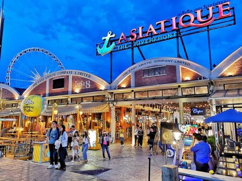 Bangkok Guide, Bts Station, Bistro Restaurant, Front Street, Overseas Travel, How To Go, Night Market, Online Tickets, Italian Restaurant