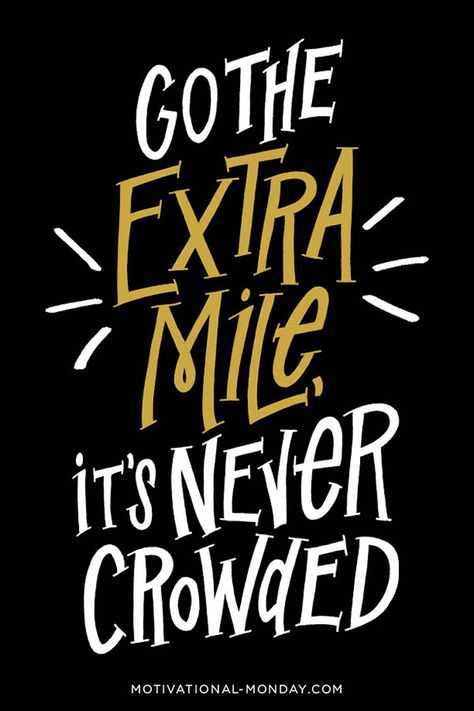 Customer Service Quotes, Service Quotes, 20th Quote, John Maxwell, Go The Extra Mile, Robert Kiyosaki, Fitness Blogger, Extra Mile, Health Motivation