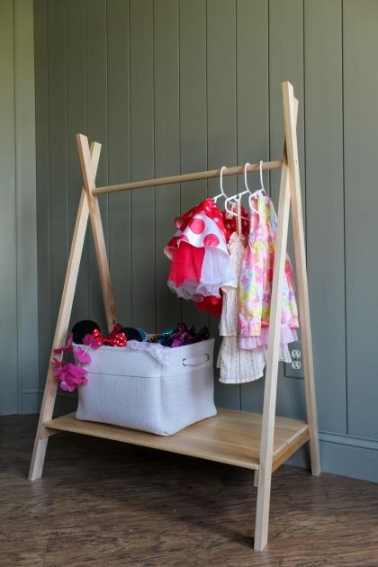 Diy Wood Clothing Rack, Easy Diy Clothing Rack, Toddler Clothing Rack, Wood Clothing Rack Display, Kids Dress Up Rack, Easy Diy Dress Up Rack, Dress Up Clothing Rack, Dress Up Rack For Kids, Doll Clothes Storage Ideas Diy