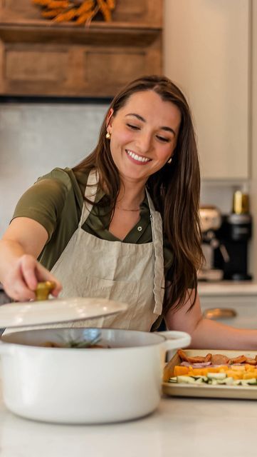 Natalie Bennett 🪴 on Instagram: "These one-pot creamy meatballs couldn’t be easier! Full recipe in my bio! www.nataliebennett.com" Natalie Bennett, One Pot, Chicken Crockpot Recipes, Crockpot Chicken, Meatballs, Crockpot Recipes, Easy Meals