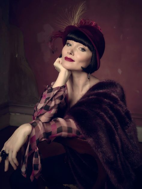 Which Miss Fisher dress is the deadliest?  👗
Watch all of Miss Fisher's Murder Mysteries now on Acorn TV. Miss Fisher Fashion, Essie Davis, Miss Fisher, 20s Fashion, Retro Mode, 1920s Fashion, Downton Abbey, Mode Vintage, Fashion Mode