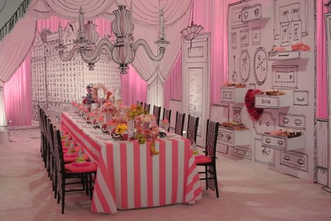 In the Drawing Room Eloise At The Plaza, Warren Ohio, Outdoor Rehearsal Dinner, Baby Shower Venues, Birthday 2023, Birthday Venues, Outdoor Baby Shower, Summer Celebration, Real Weddings Photos